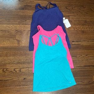 Gapfit 3 bundle workout tops
